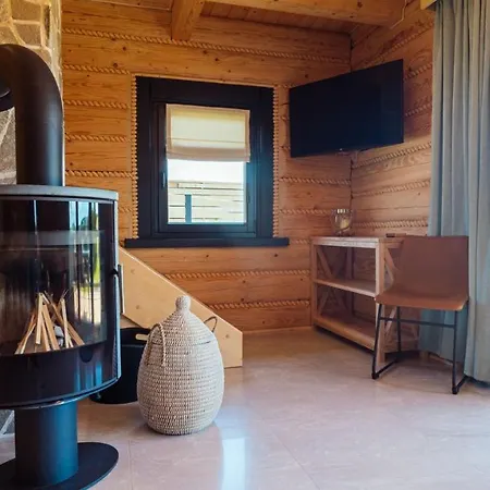 别墅 Osada Miod Malina 伊斯泰布纳